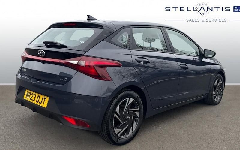 Used Hyundai i20 SE 101 HP (74 kW) 2023 Hatchback