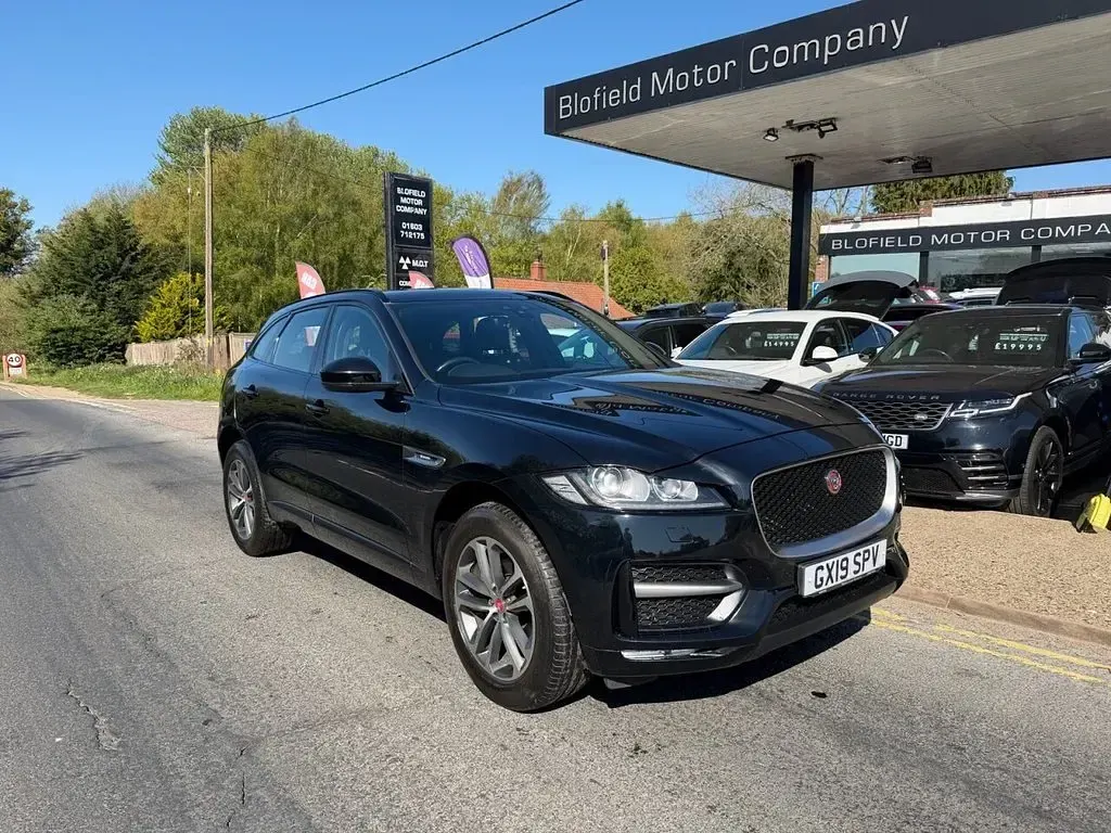 Used Jaguar F-Pace R-Sport 180 HP (132 kW) 2019 Black SUV