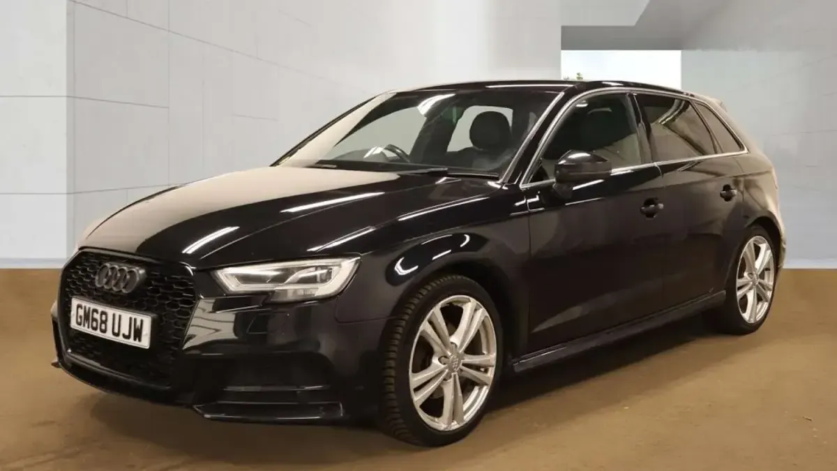 Used Audi A3 Sportback S-Line 150 HP (110 kW) 2019 Black Hatchback
