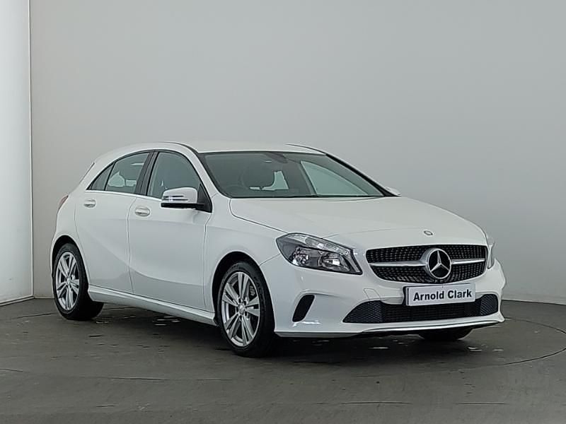 White Used 2015 Mercedes A200 Hatchback | £10,998 (Fair price) - Image 1/4
