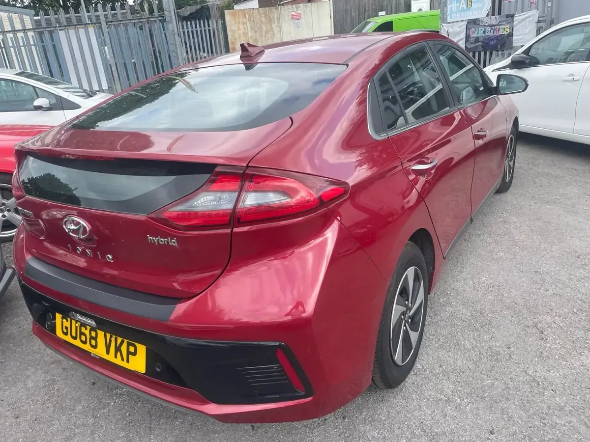 Used Hyundai Ioniq Premium 141 HP (103 kW) 2018 Red Hatchback