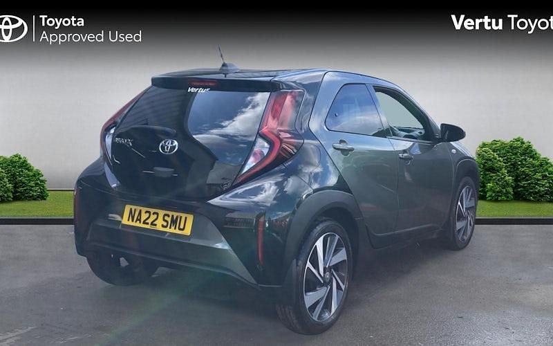 Used Toyota Aygo X 72 HP (52 kW) 2025 SUV