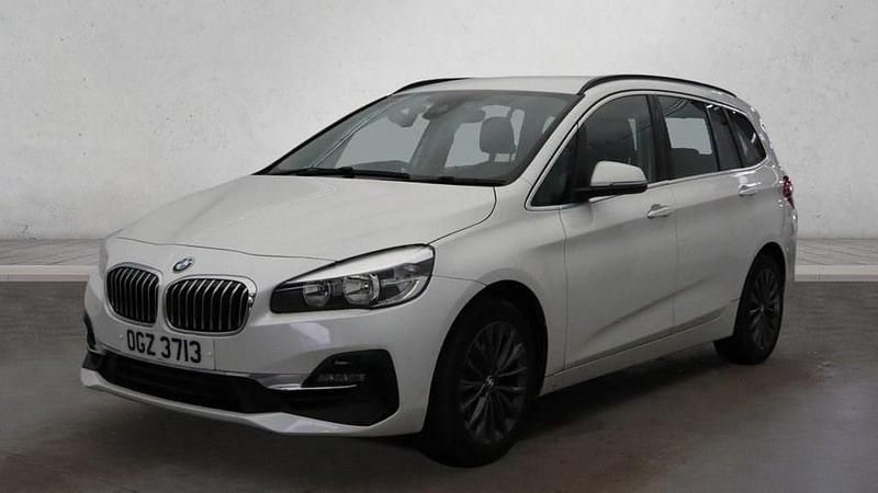 Used BMW 218 Luxury Line 140 HP (102 kW) 2019 White MPV