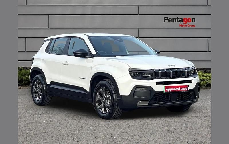 Used Jeep Avenger EV Longitude 114 kW (156 HP) 2024 White SUV