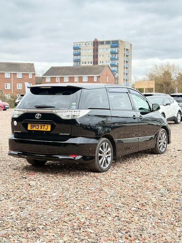Used Toyota Estima 170 HP (125 kW) 2013 Black MPV
