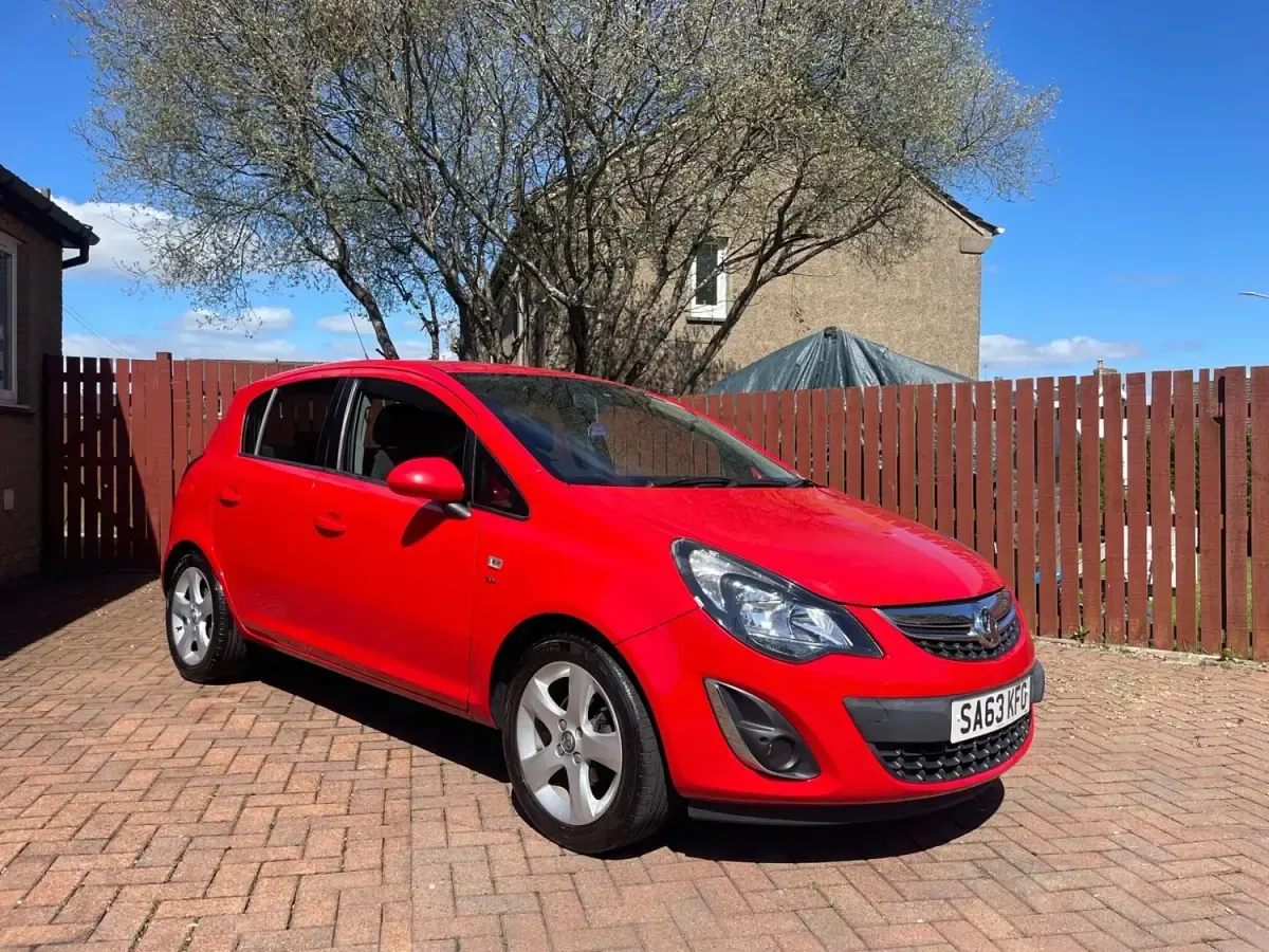 Begagnad Vauxhall Corsa 2013 Röd Halvkombi
