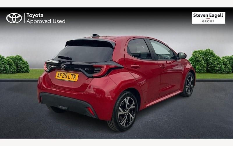 Used Toyota Yaris Hybrid Design 116 HP (85 kW) 2026 Hatchback