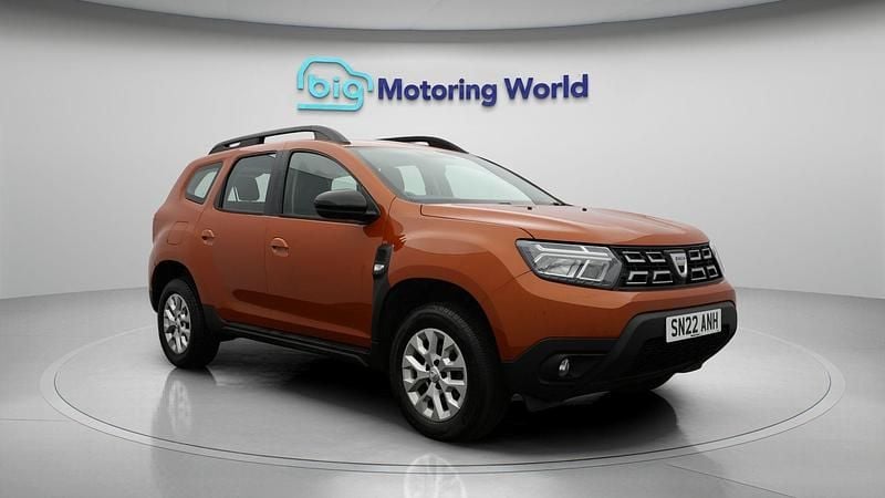 Orange Used 2022 Dacia Duster Comfort Hatchback | £10,800 (Good price) - Image 1/4
