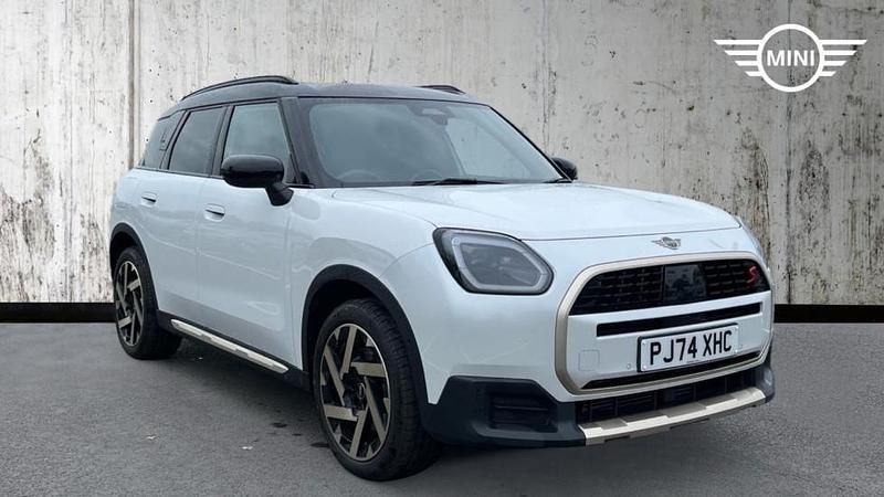 White Used 2024 Mini Countryman SUV | £33,499 (Fair price) - Image 1/3