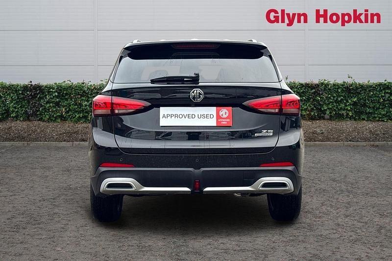 Used MG ZS Trophy 2025 Black Hatchback