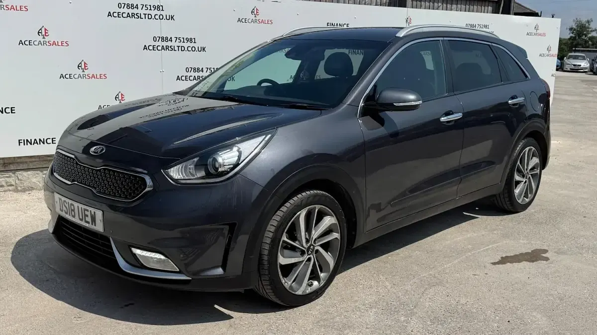 Used Kia Niro 139 HP (102 kW) 2018 Grey SUV