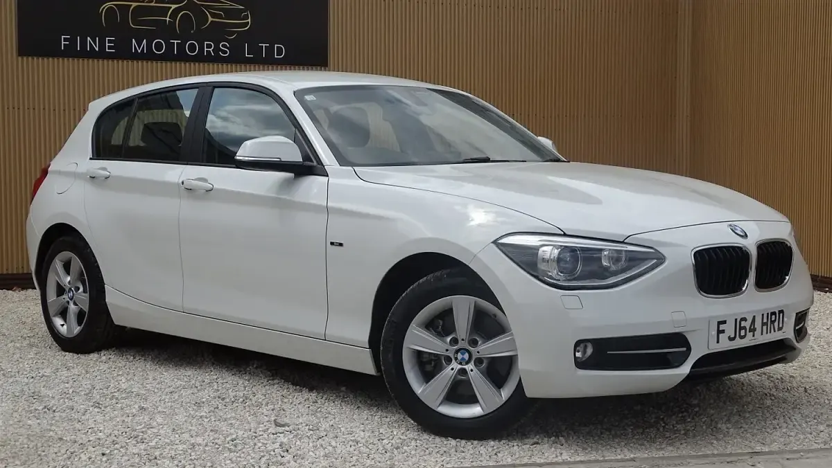 Used BMW 116 Sport Line 2014 White Hatchback
