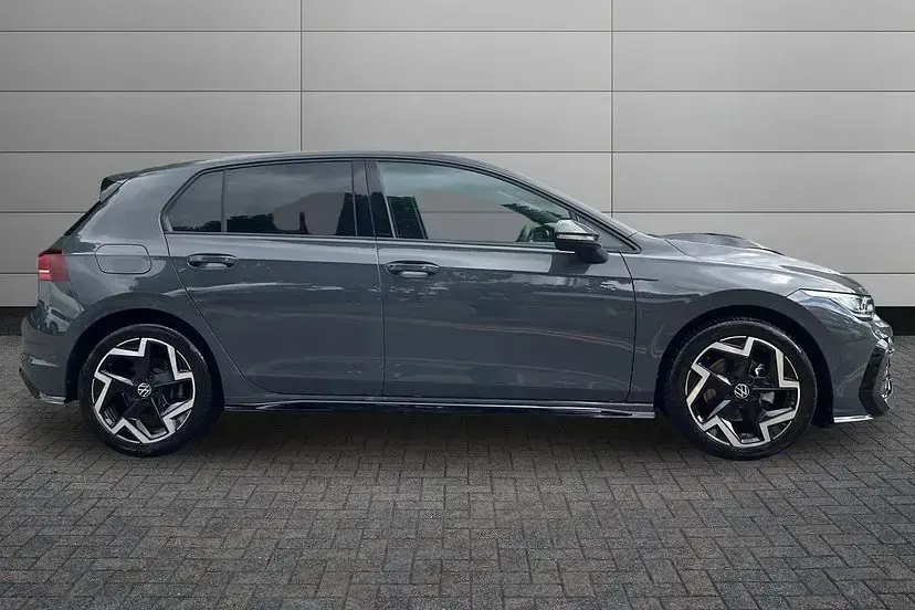 Used VW Golf VIII R-line 150 HP (110 kW) 2025 Dolphin grey Hatchback