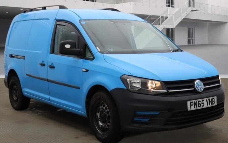 Used VW Caddy Maxi Startline 102 HP (75 kW) 2015 Blue MPV