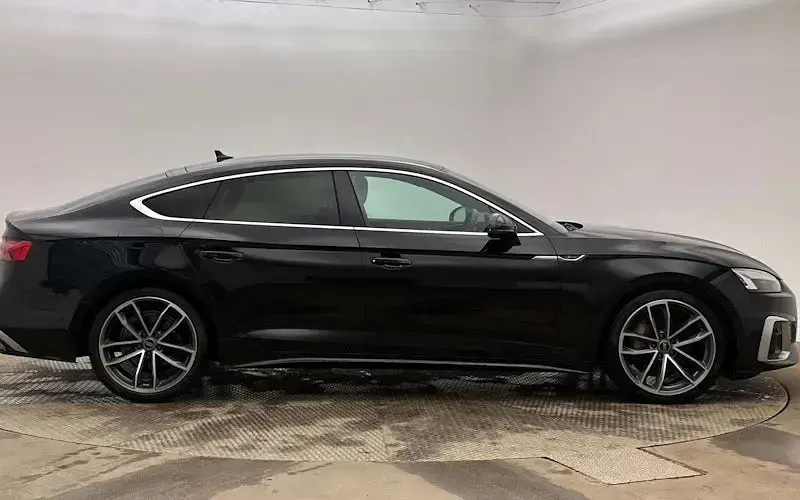 Used Audi A5 Sportback S-Line 204 HP (150 kW) 2022 Black Hatchback