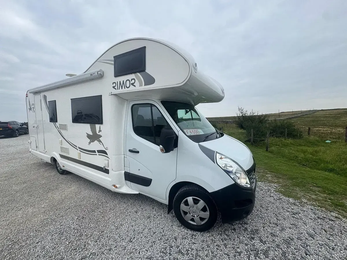 Used Renault Master Business 125 HP (91 kW) 2016 White Van