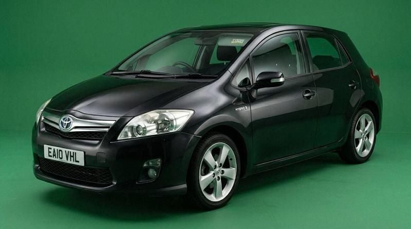 Used Toyota Auris Hybrid 136 HP (100 kW) 2010 Black Hatchback