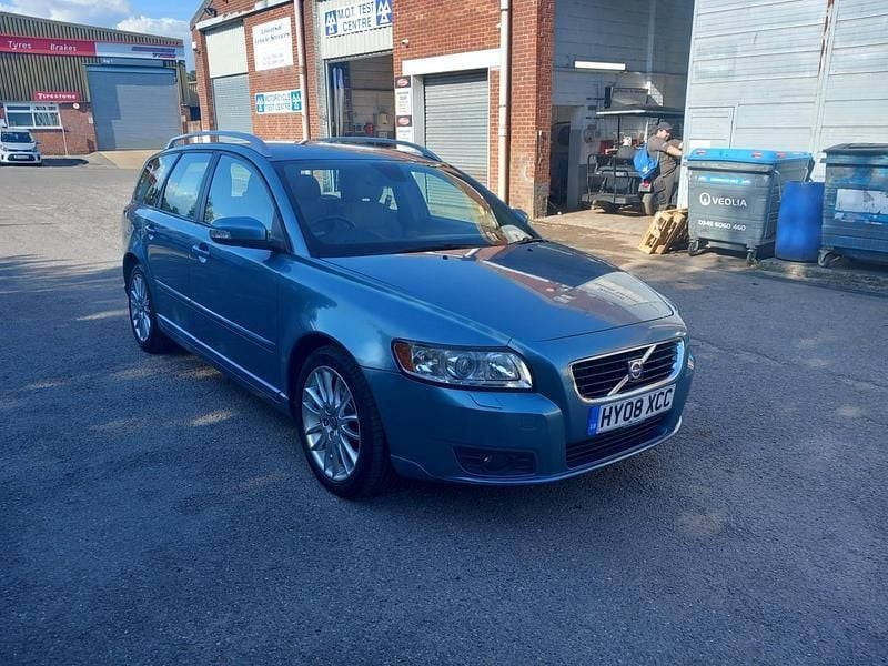 Blue Used 2008 Volvo V50 SE Lux Estate | £2,495 (Fair price) - Image 1/4