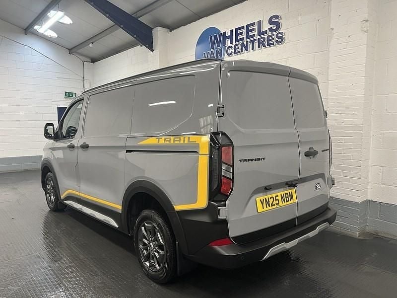 Used Ford Transit Custom 136 HP (100 kW) 2025 Grey Van