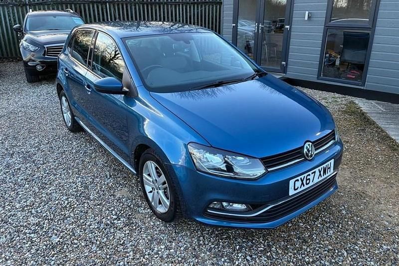 Used VW Polo Edition 60 HP (44 kW) 2018 Blue Hatchback
