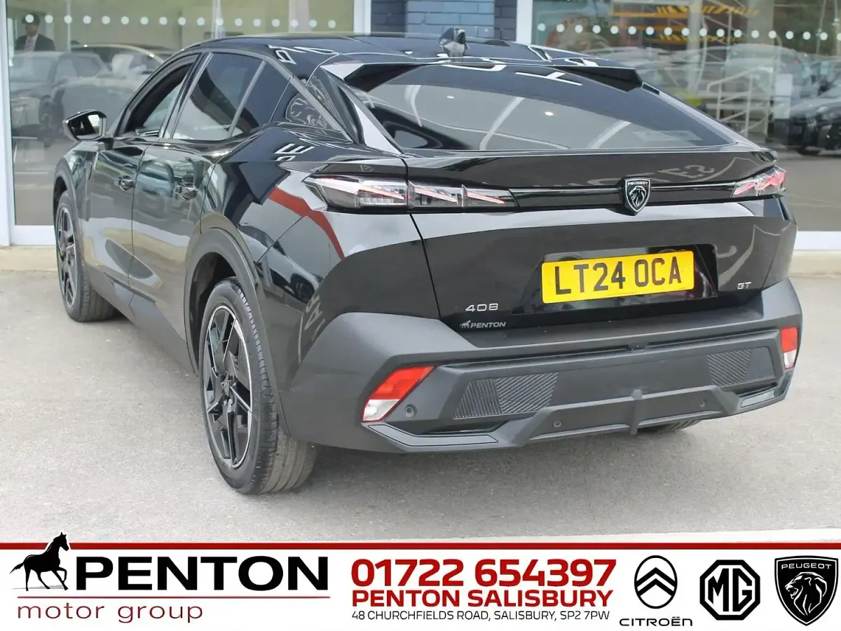 Gebraucht Peugeot 408 GT 130 PS (95 kW) 2024 Schwarz SUV