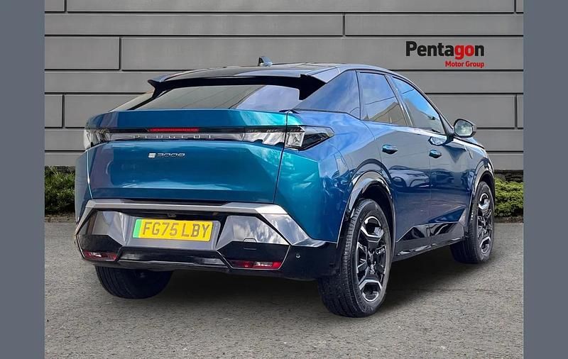 Used Peugeot e-3008 GTi 157 kW (214 HP) 2025 Blue SUV