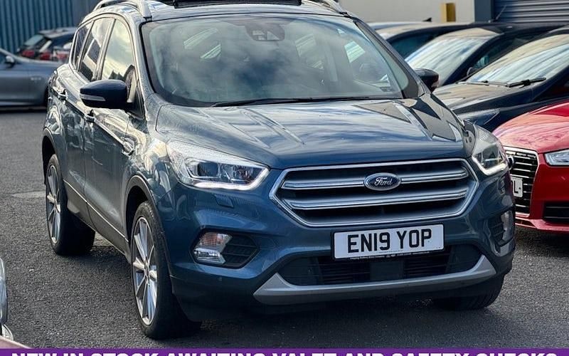 Blue Used 2019 Ford Kuga Titanium X SUV | £13,290 (Fair price) - Image 1/4