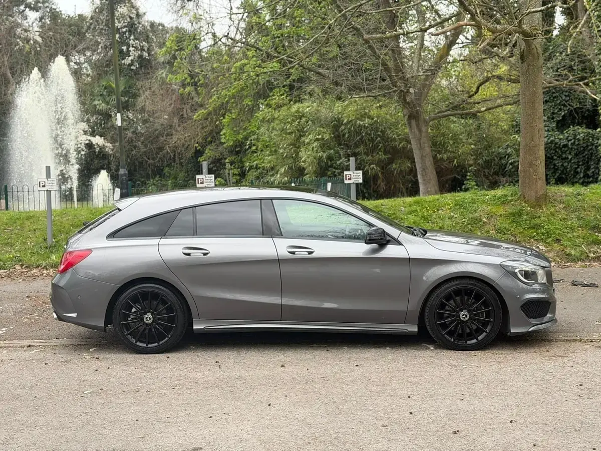 Used Mercedes CLA220 Shooting Brake AMG 2015 Grey Estate