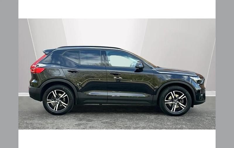 Used Volvo XC40 Plus 163 HP (119 kW) 2023 Black SUV