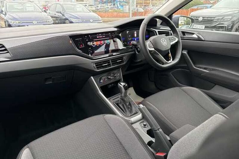 Image 2/4