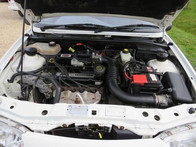 Used Ford Fiesta 1997 White Hatchback