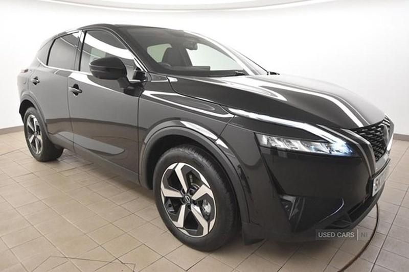 Black Used 2022 Nissan Qashqai N-Connecta SUV | £18,985 (Fair price) - Image 1/1