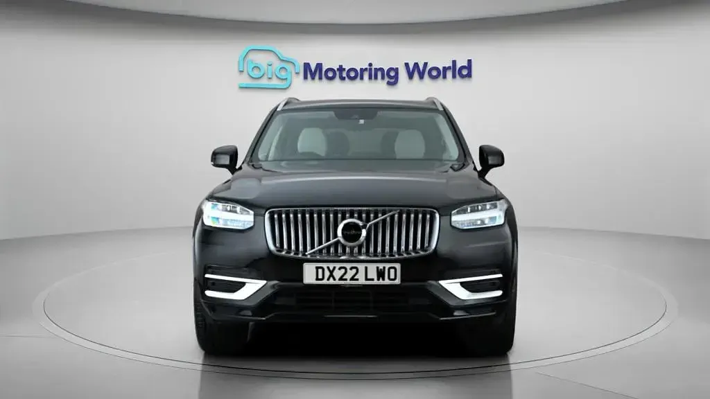 Used Volvo XC90 Inscription 250 HP (183 kW) 2022 Black SUV