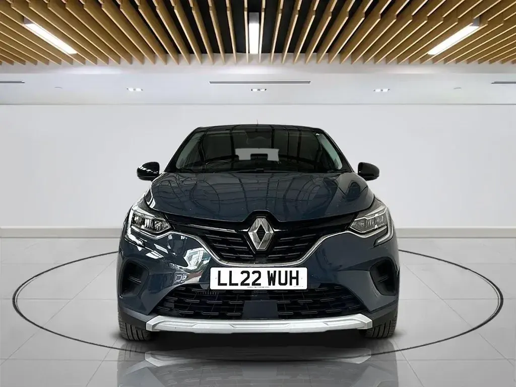 Second-hand Renault Captur Iconic 90 CP (66 kW) 2022 Albastru SUV