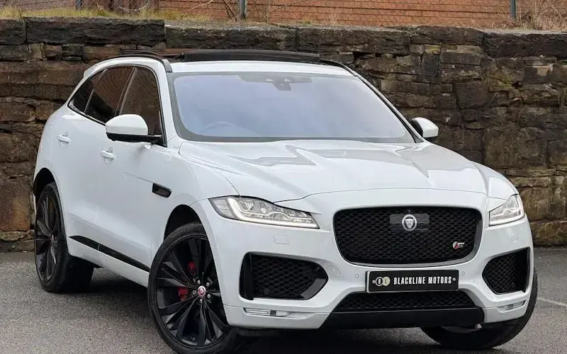 Used Jaguar F-Pace S 300 HP (220 kW) 2016 SUV