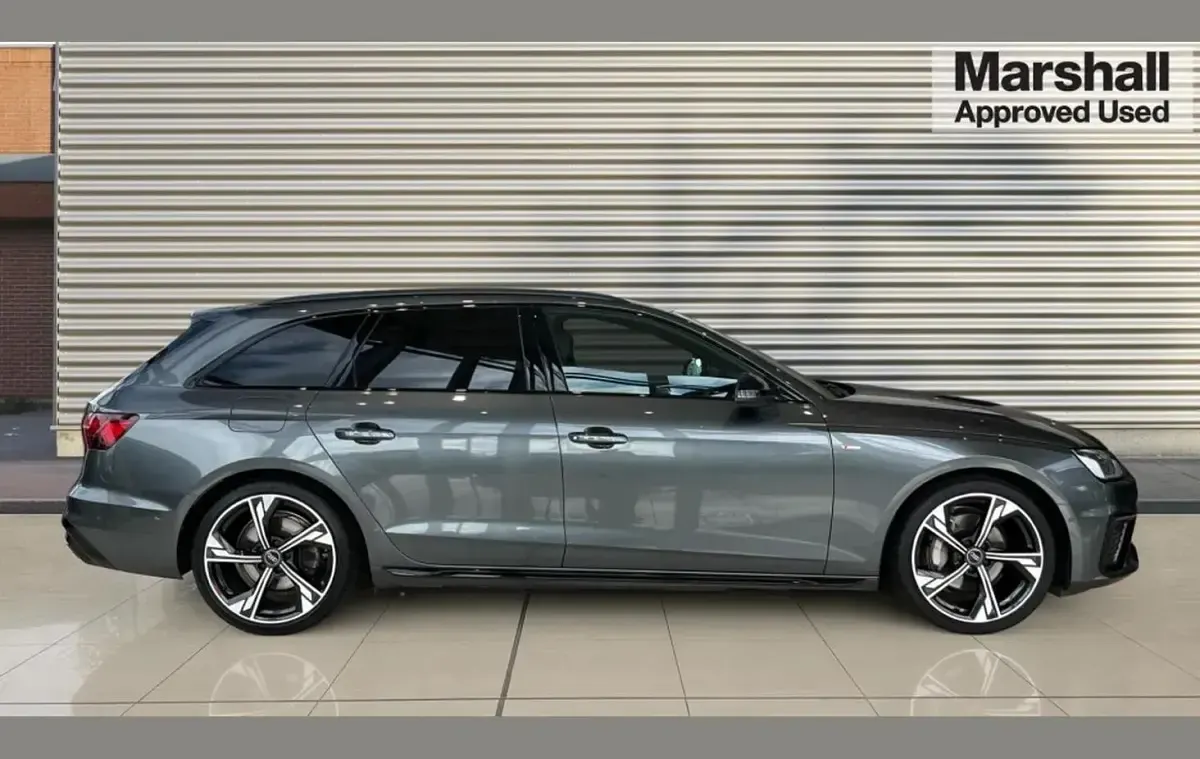 Used Audi A4 Black Edition 204 HP (150 kW) 2024 Grey Estate