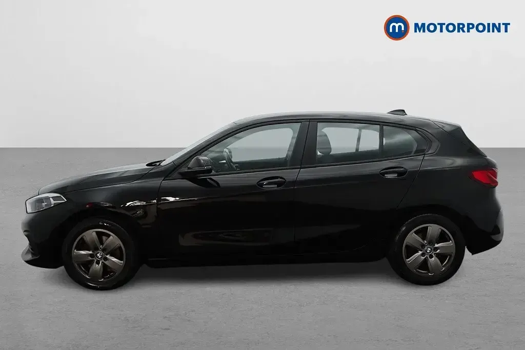 Used BMW 118 140 HP (102 kW) 2019 Black Hatchback
