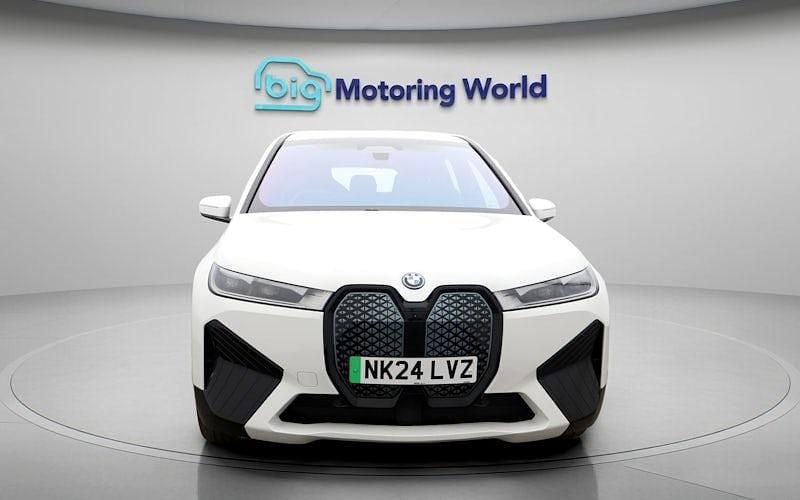 Used BMW iX M Sport 239 kW (326 HP) 2024 White SUV
