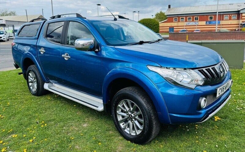 Blue Used 2018 Mitsubishi L200 Pickup | £9,750 (Fair price) - Image 1/4