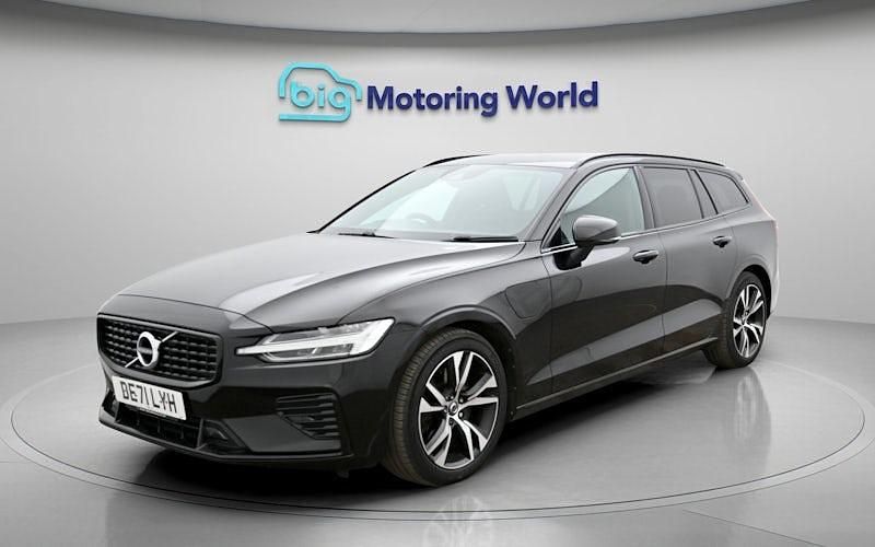 Used Volvo V60 R-Design 340 HP (250 kW) 2021 Black Estate