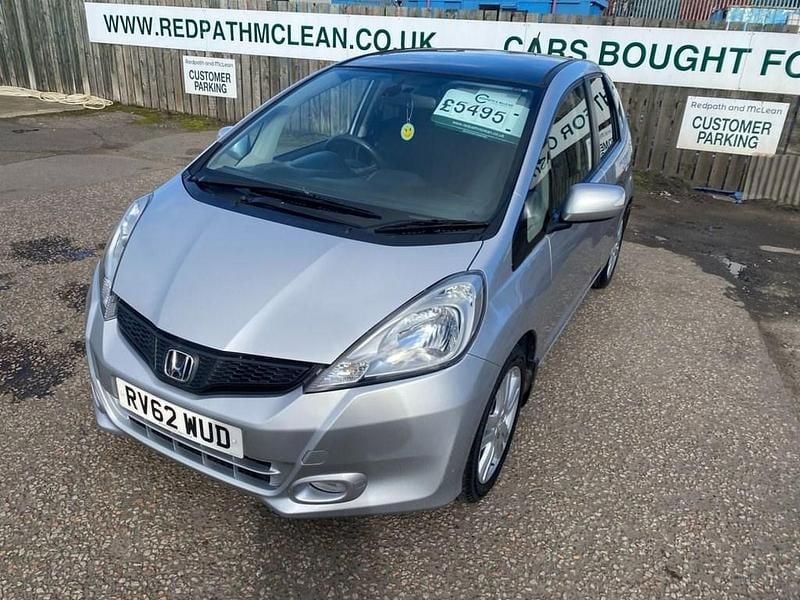 Used Honda Jazz EX 99 HP (72 kW) 2012 Silver Hatchback