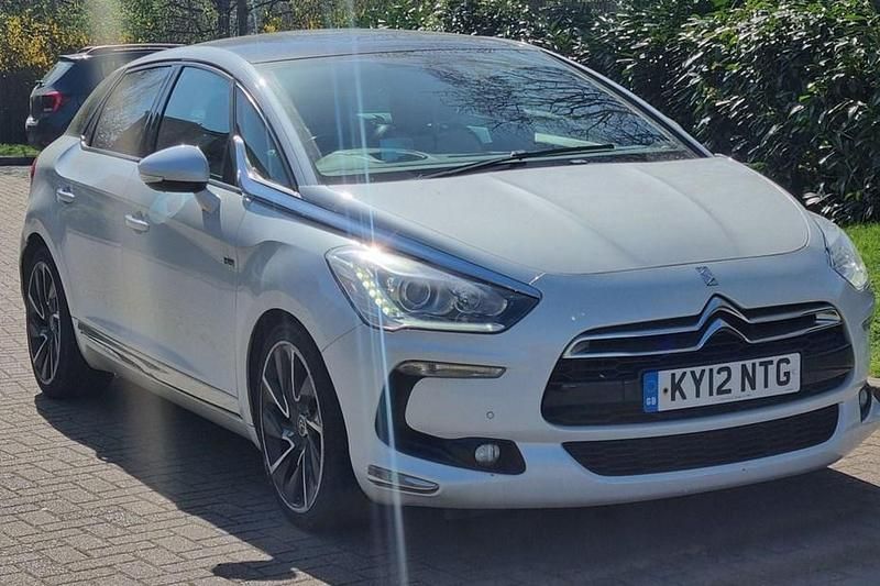 White Used 2012 Citroën DS5 Hatchback | £3,995 (Fair price) - Image 1/1