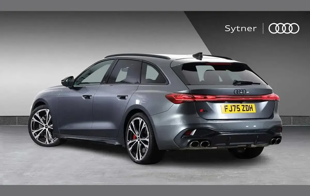 Used Audi A5 Advanced 362 HP (266 kW) 2025 Grey Estate