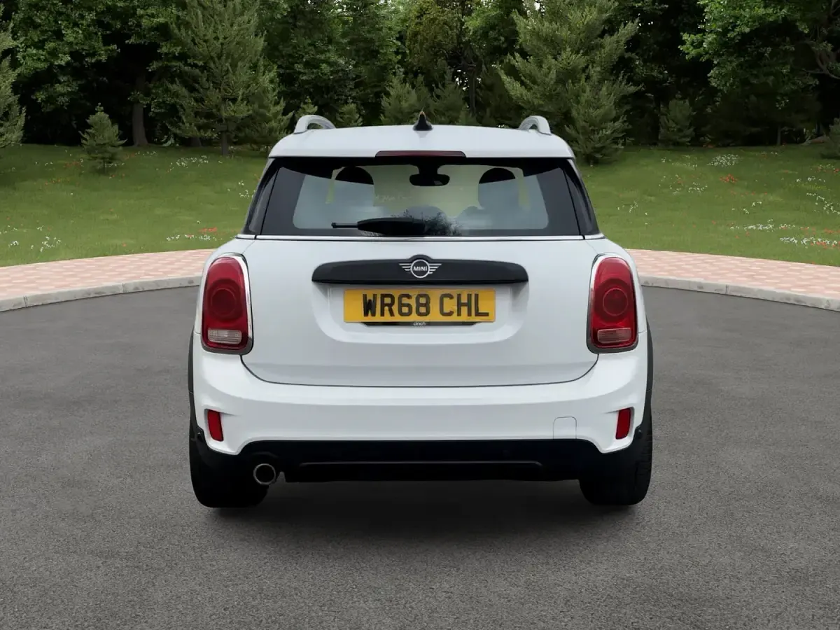 Used Mini Cooper S 2018 White Hatchback