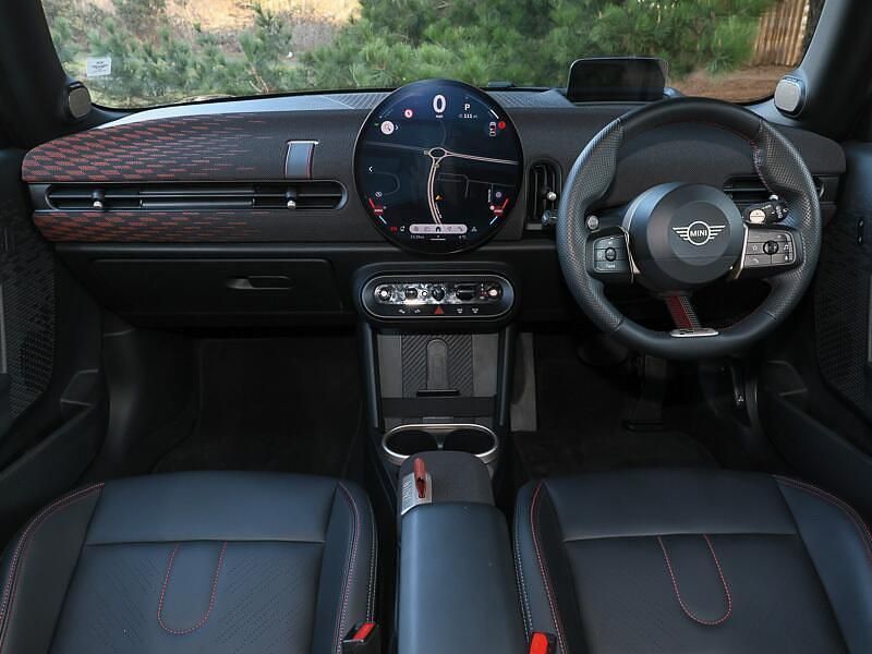 Używany Mini Cooper Hatch 154 KM (113 kW) 2024 Czarny Hatchback