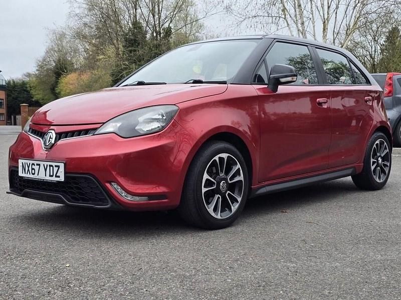 Used MG MG3 106 HP (77 kW) 2017 Red Hatchback