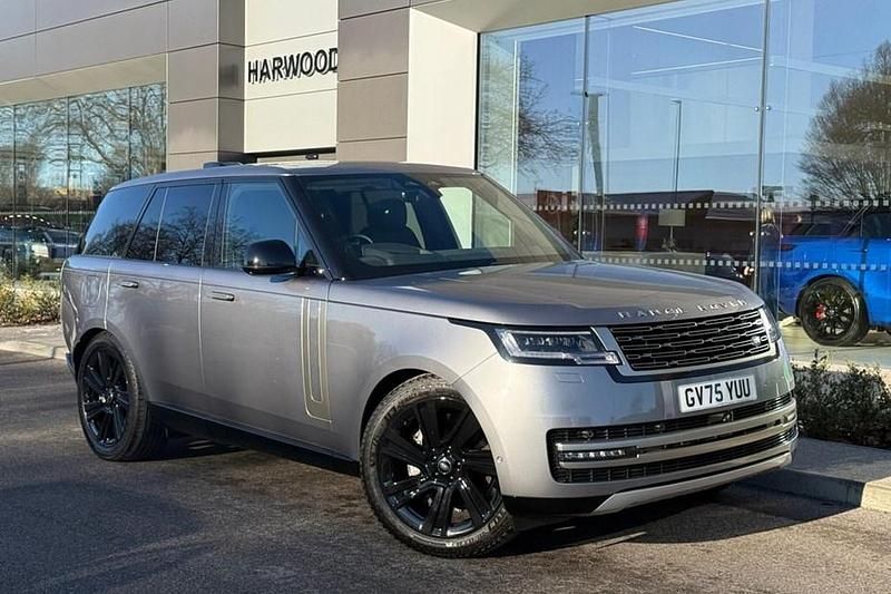 New 2025 Land Rover Range Rover HSE SUV | £105,490 - Image 1/1