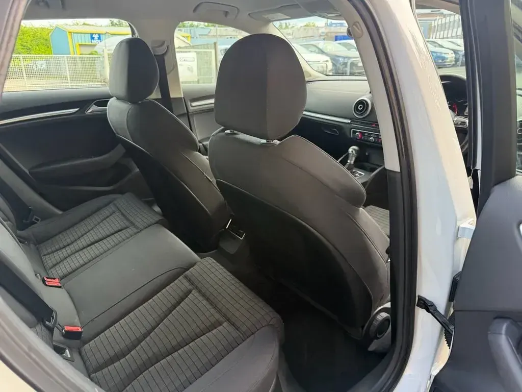 Used Audi A3 Sport 184 HP (135 kW) 2015 White Hatchback