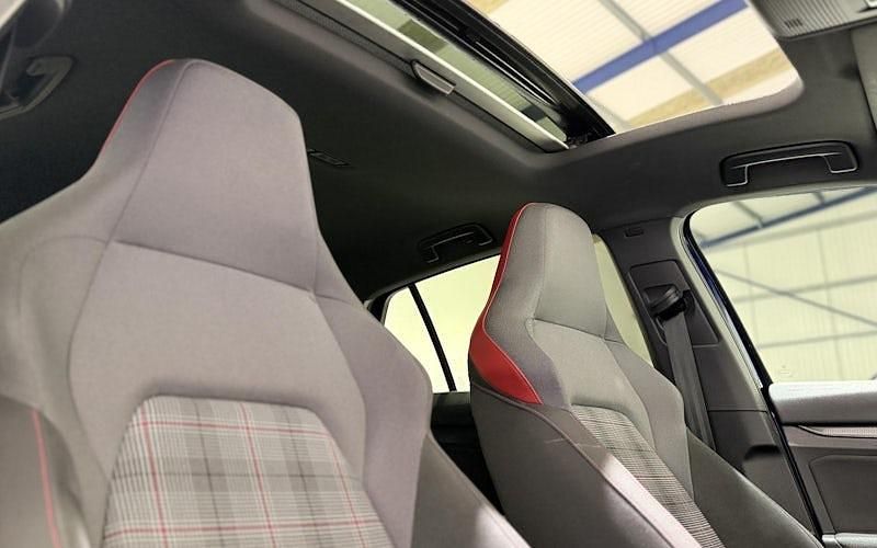 Used VW Golf VIII GTI 245 HP (180 kW) 2024 Hatchback