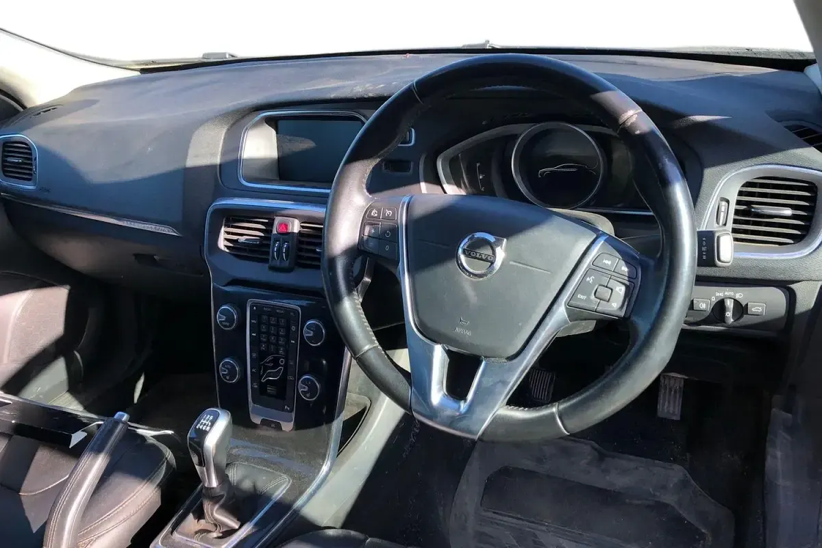 Used Volvo V40 Pro 152 HP (111 kW) 2017 Grey Hatchback